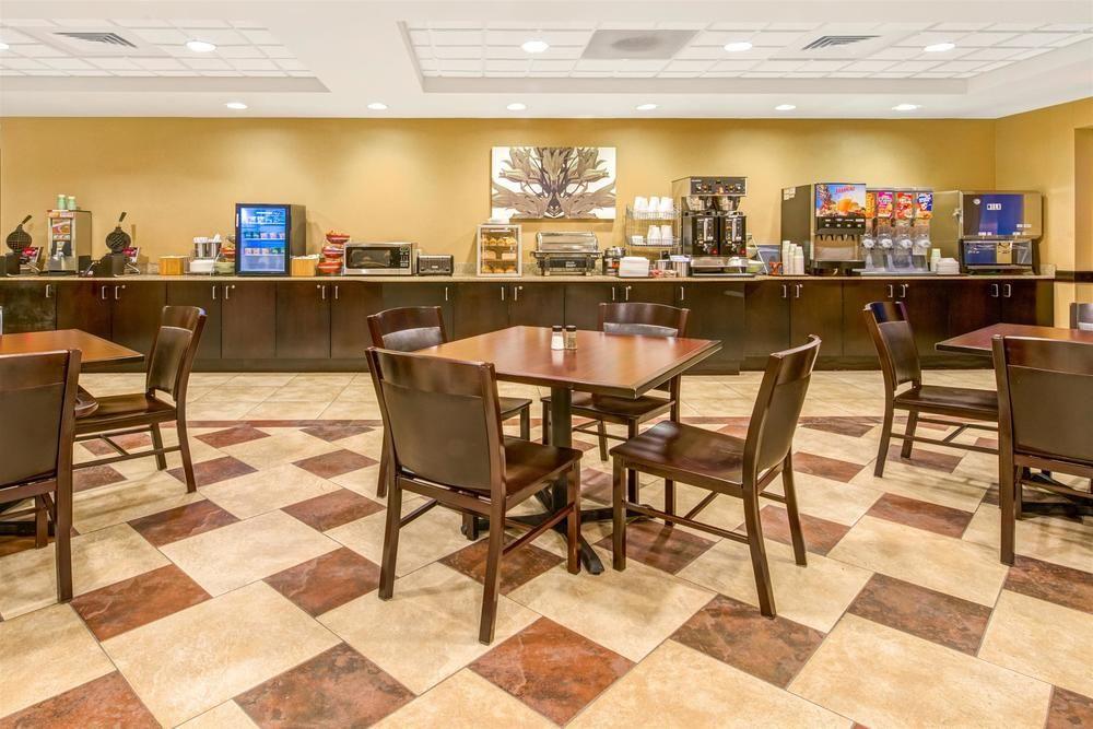 Comfort Inn & Suites Frisco East - Mckinney Экстерьер фото